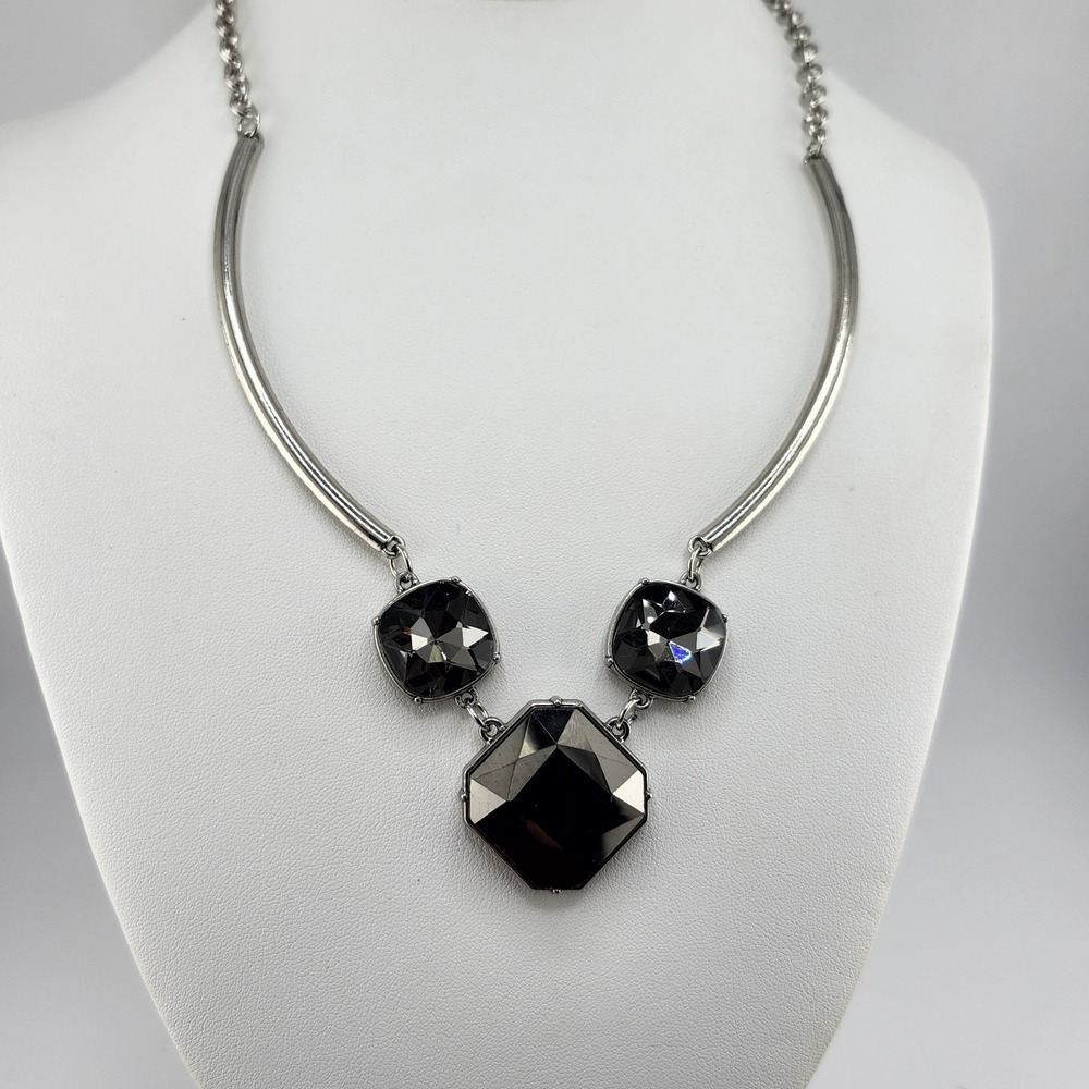 Gray Rhinestone Statement Collar Necklace‎ - Picture 2 of 4